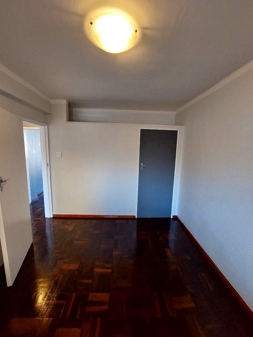 To Let 2 Bedroom Property for Rent in Tamboerskloof Western Cape